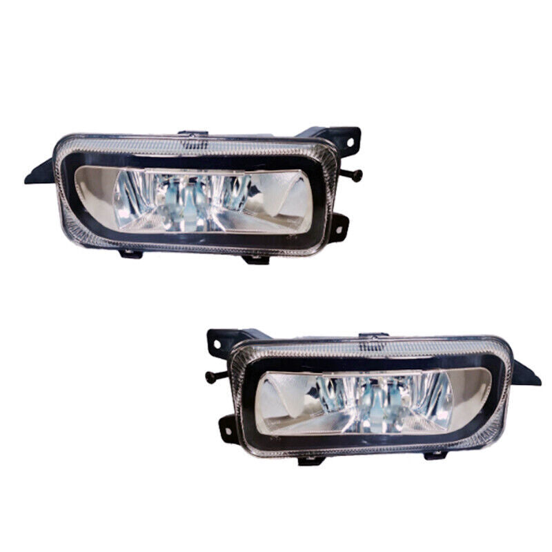 A pair of front bumper fog lights for Mercedes Actros MP2/MP3 trucks 2002-2009.