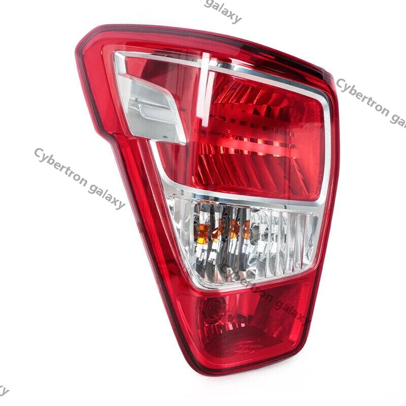 The right-side taillight brake stop light is applicable to for Ssangyong Musso 2018 - 2020.