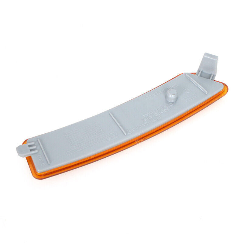 Right front bumper reflector side marker light applicable to 2013-2016 for Lincoln MKZ