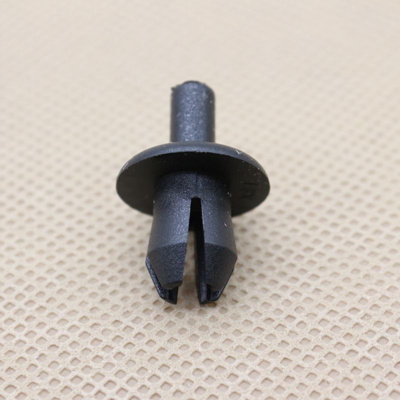10 Bumper Fascia retainer clips 16186729901C, N0385491 for Volkswagen , General Motors, and for Peugeot vehicles.
