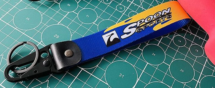 Car keychain/key ring with lanyard, car accessories, spoon, sporty blue, suitable for Mazda .