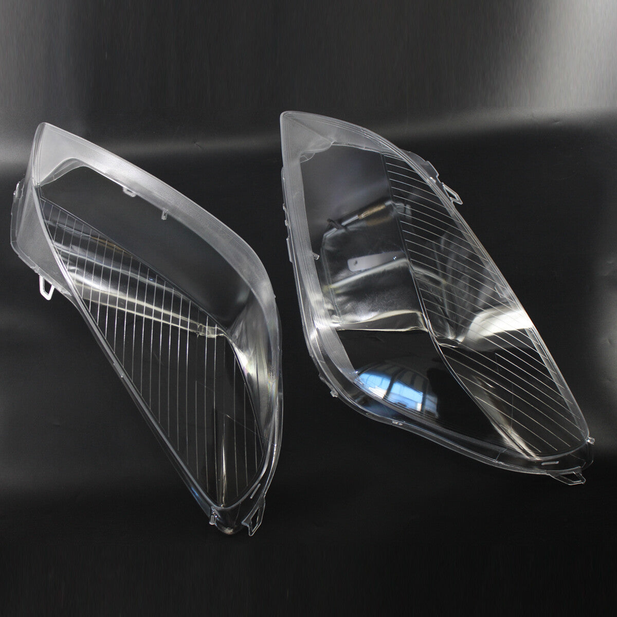 Replacement protective cover for Opel Astra H 2007 - 2010 halogen headlight lenses (left + right -)