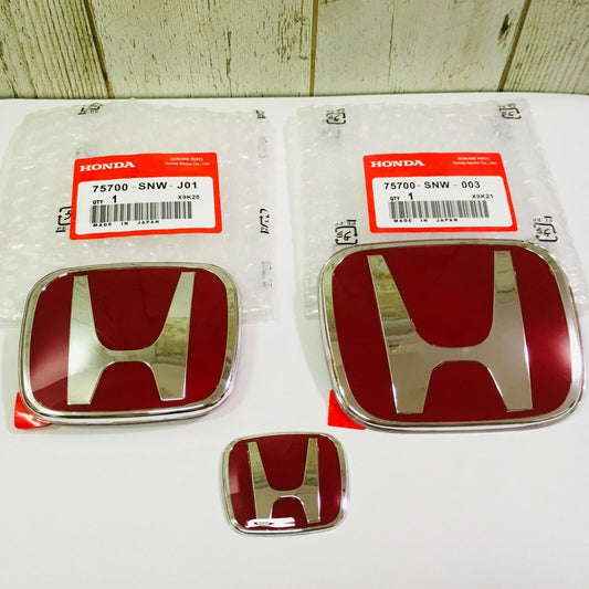 06-15 for Civic 4DR Sedan JDM, red H badges on front and rear steering wheels; 09-11 Fit (Jazz)
