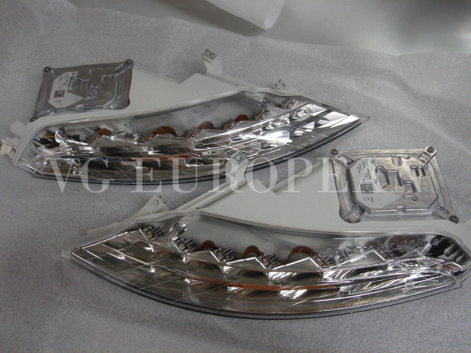 NEW FIT for BMW E63 E64 LCI Front LED Turn Signal Lights 650i M6 2008-2010
