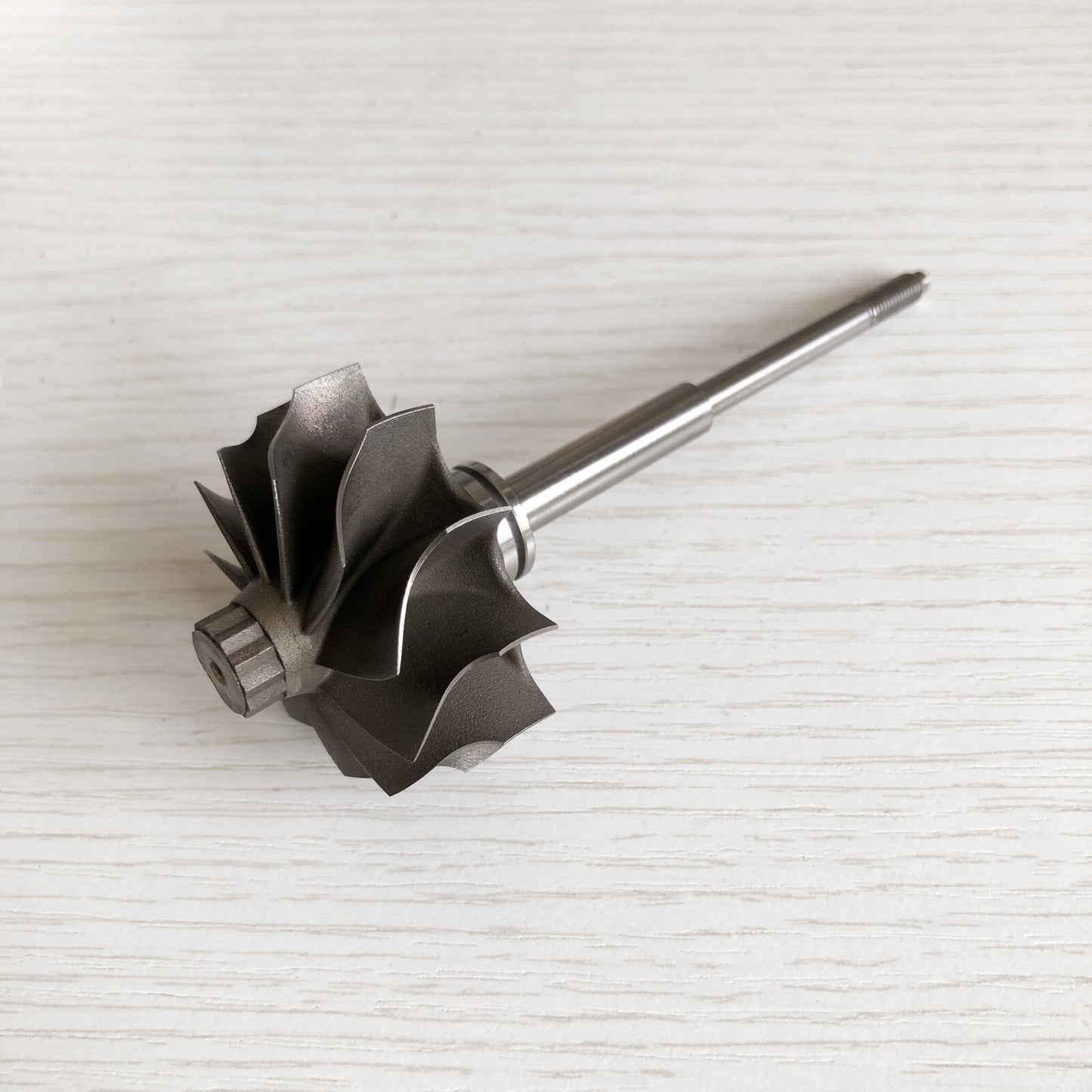 TD04L 41.2/47.2mm 11-blade turbine shaft/turbine wheel/turbine shaft