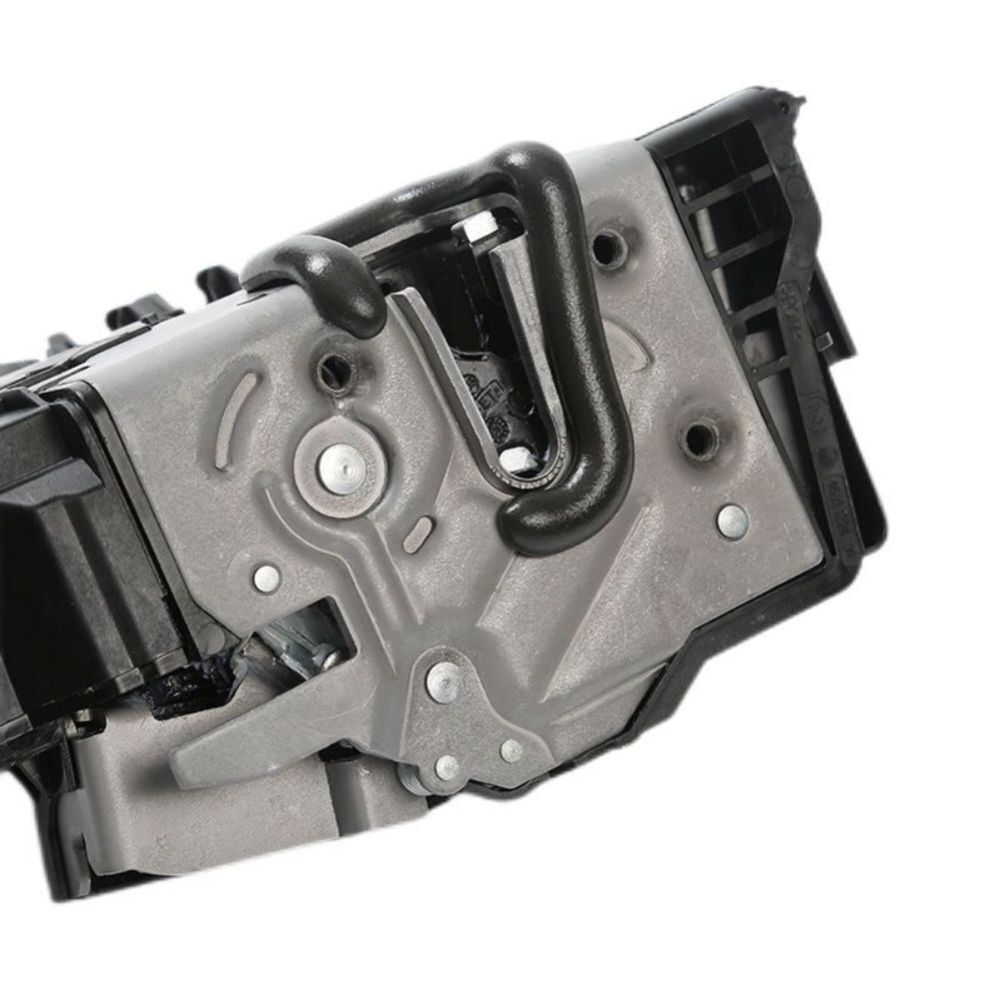Right front door lock 0997201601 is applicable to for Mercedes-Benz GLE43 GLE550e 4Matic.