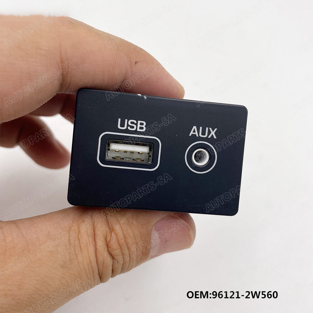 USB/AUX Audio Input Port Adapter Jack for 17~19 for Hyundai Santa Fe/SantaFe XL