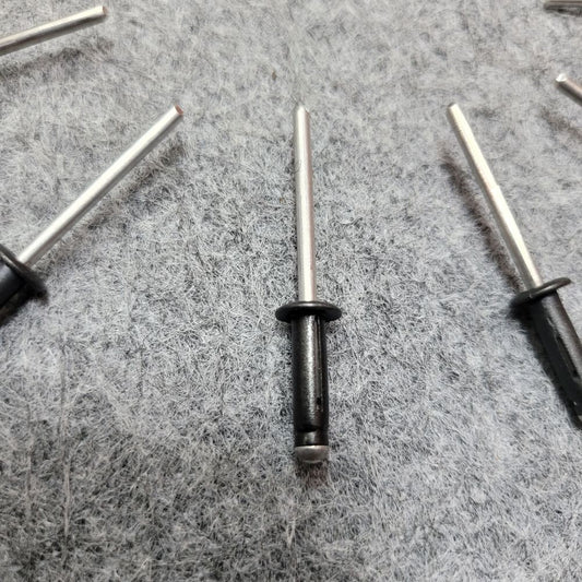 Rear bumper rivets are suitable for Mercedes-Benz SLS AMG C197