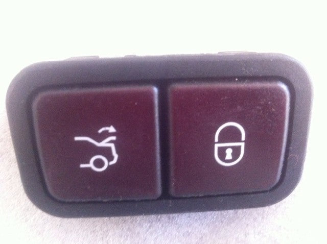 Trunk Boot Lid Lock Close Button Switch for Mercedes for Benz W220 W221 W215 W216