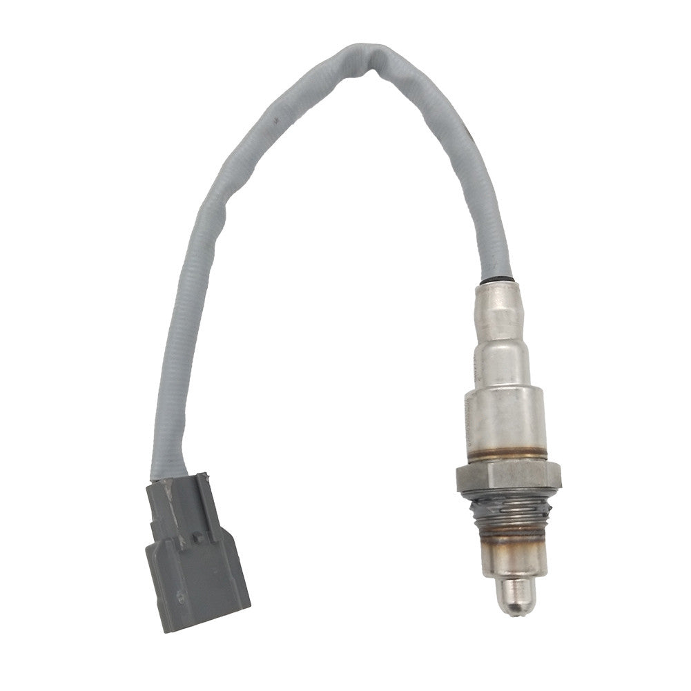 MAF 22204-22010 Mass air flow meter sensor suitable for Toyota , for Lexus , and for Land Rover vehicles from 1999 to 2018.