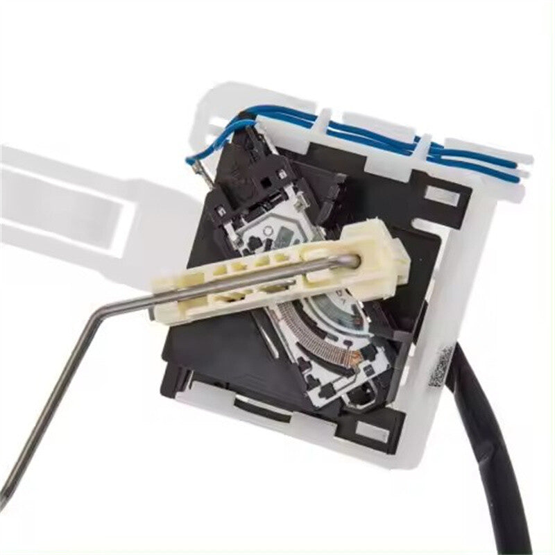 The left fuel gauge transmitter unit is applicable to for Volkswagen Touareg 2004 - 2010 7L0919673D