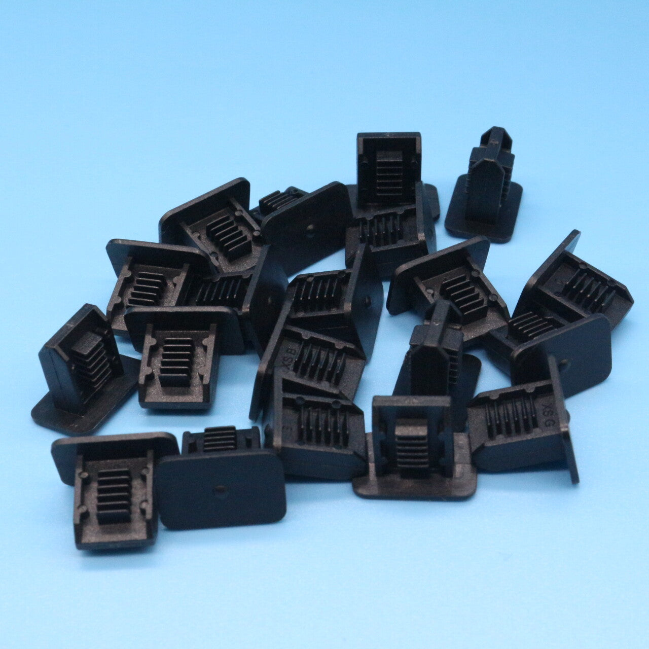 HEADLINING ROOF LINING PILLAR D TRIM RETAINER CLIP for VW 357-867-646,20PCS