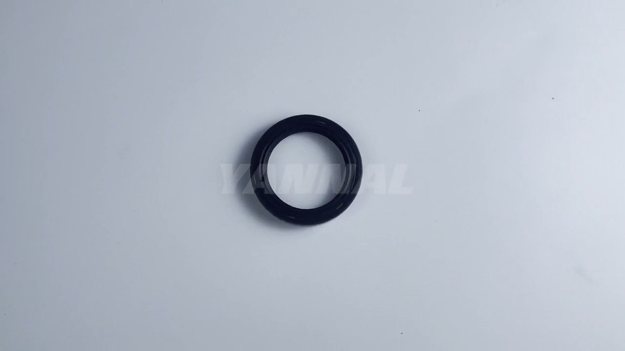 new 15877-04140 crankshaft front oil seal suitable for Kubota WG750 engine