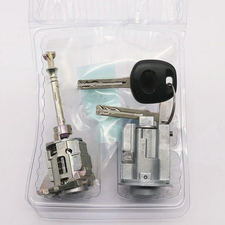Cyllinder car lock, compatible with for Toyota for Camry C-HR and for Lexus with 8A key, 2012-2014.