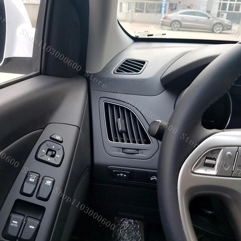 Left side: Front dashboard air conditioning outlet for Hyundai iX35 2010-2016