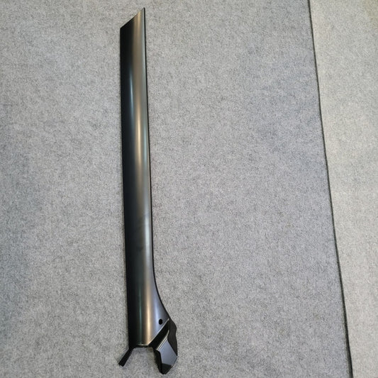 A Post Pillar Molding Trim for Range Rover Sport 2006-2013