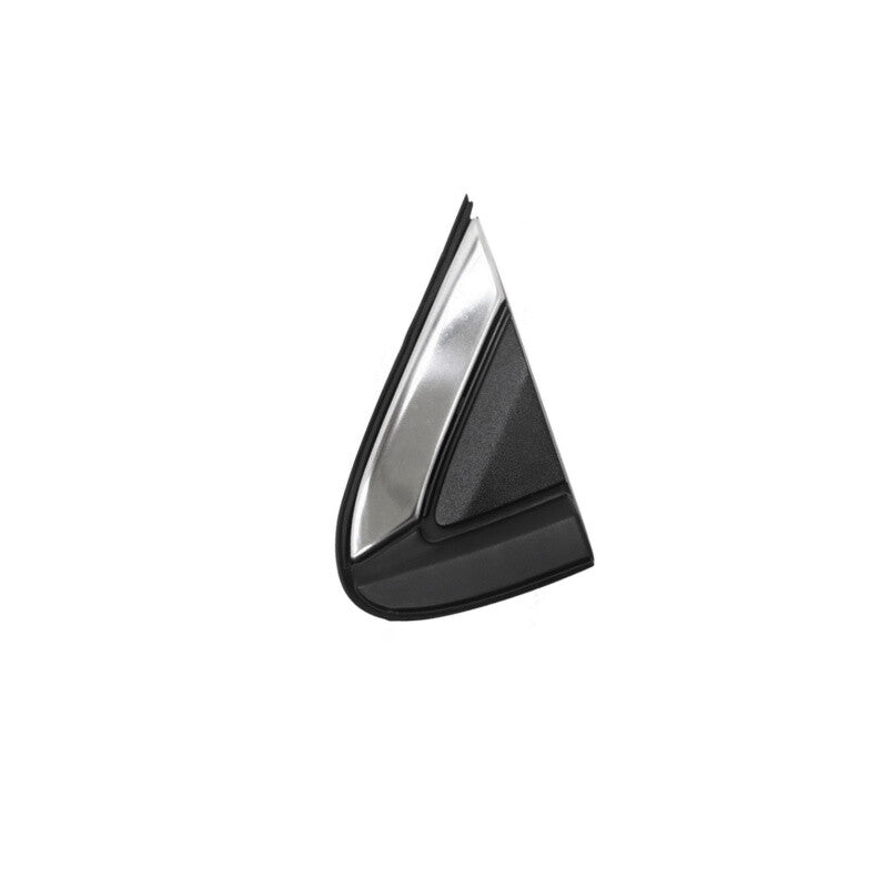 new left-side terrain fender trimmed and shaped for GMI GM 2018, 2019, 2020, and 2021 models. (84107336)