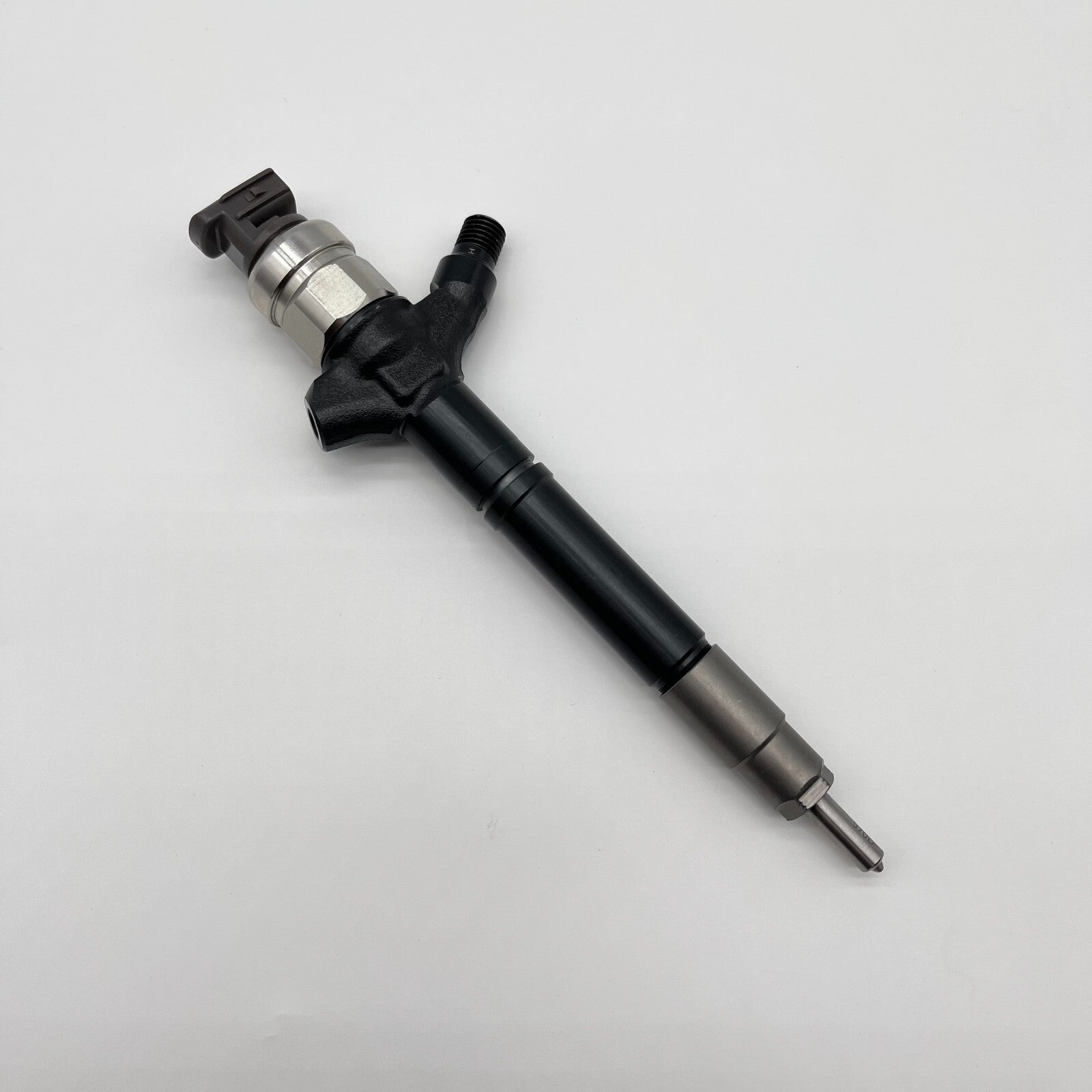 095000-9730 23670-59035 New Fuel Injector for Fits for Toyota for Land Cruiser V8 D-4D