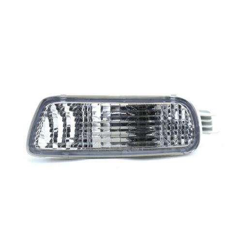 Applicable to for Toyota Tacoma 2001-2004, left front bumper fog light.