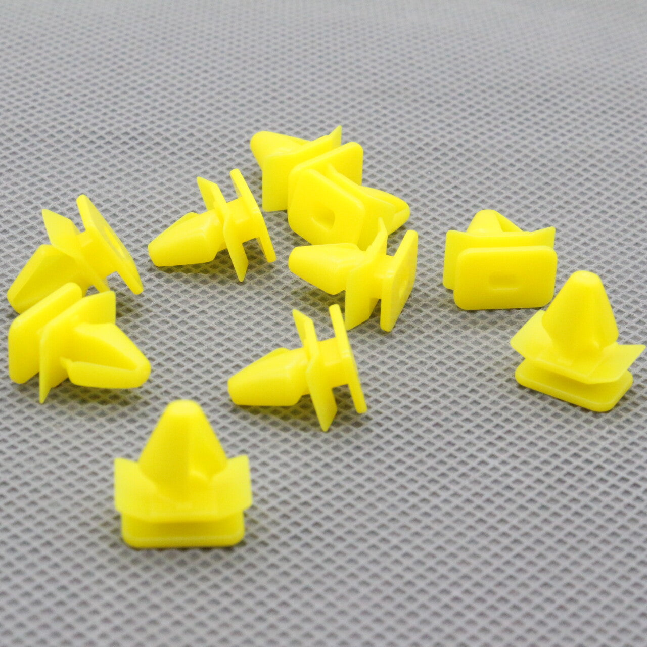 Side Moulding Clip for Volvo 30622764, Pack of 10 Pcs