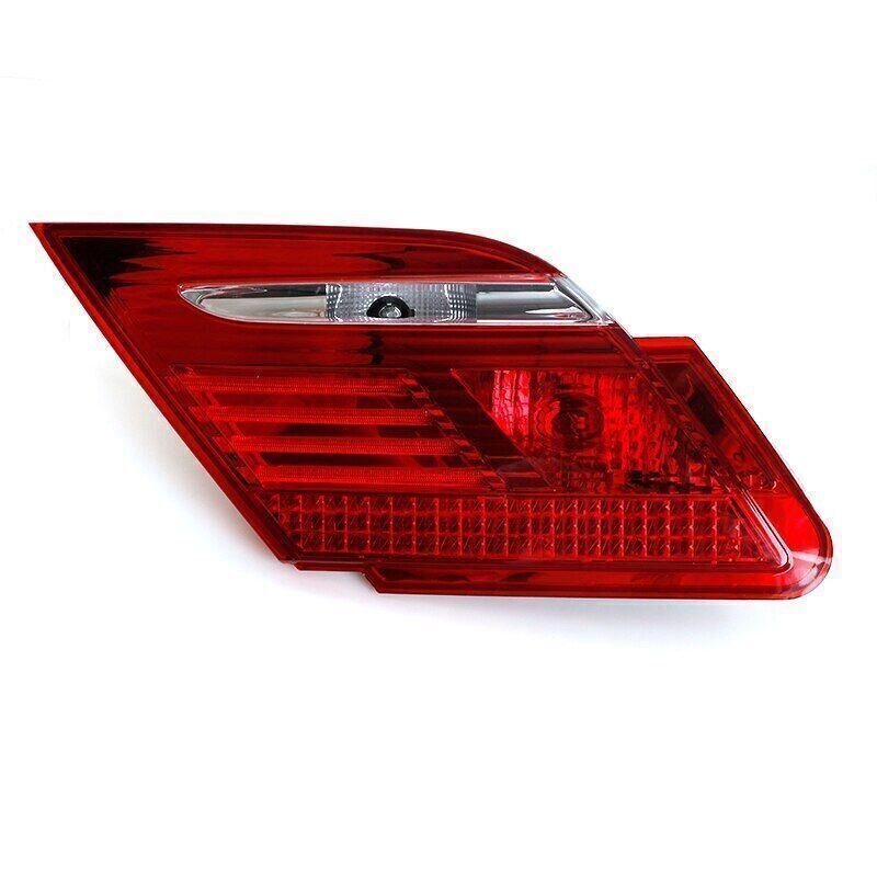 Suitable for BMW 7 Series E65 E66 745i 750Li 2005 - 2008 LHRH taillights (rear inner light)