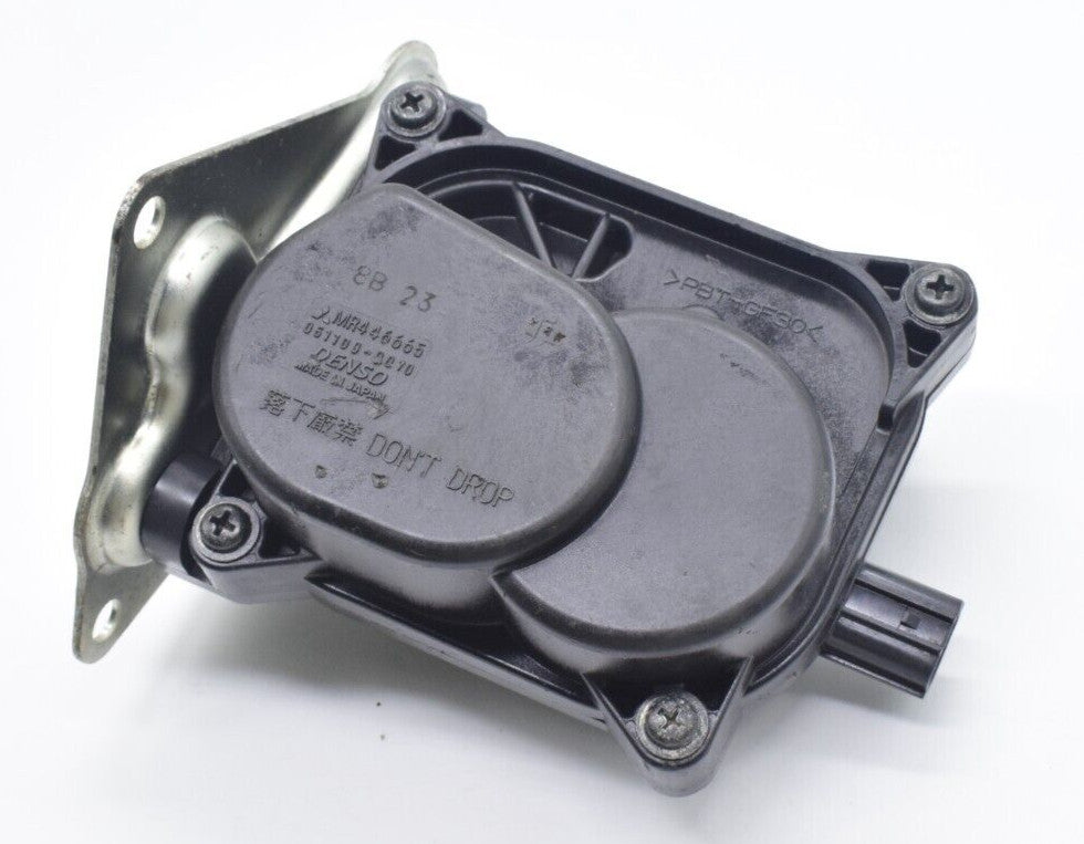 Gearshift Actuator 4WD Rail MR446665 for Mitsubishi Pajero Montero 3rd 4th
