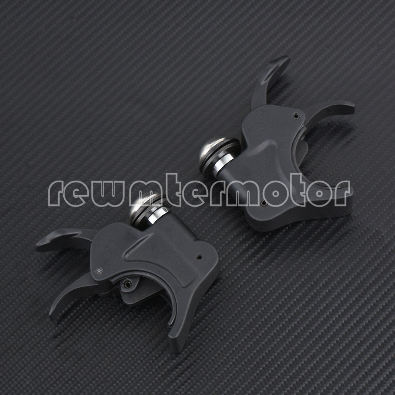 Black 39mm Windshield Clamps Bracket Fit for Harley Dyna Sporster Models 1 Pair
