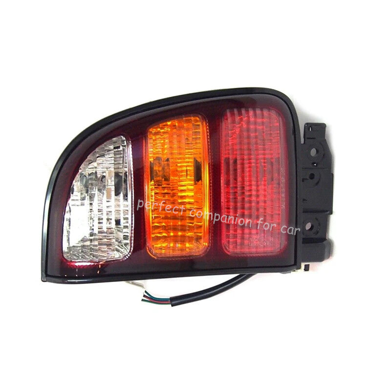 Applicable to for Toyota RAV4 (1998-2000): Left taillight, rear turn signal, and brake light.
