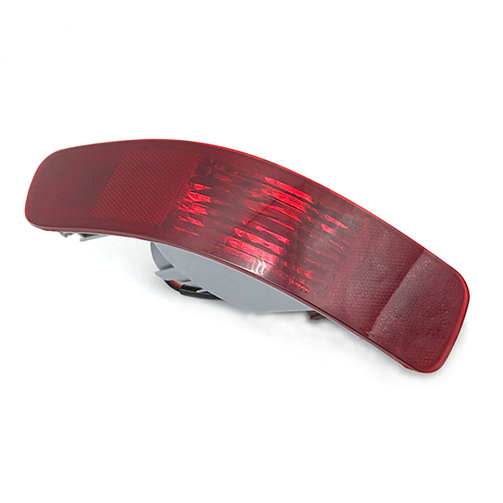 Suitable for Mitsubishi Outlander left rear taillight bumper reflector 8352A005