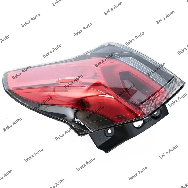 1 piece for Toyota RAV4 2016 2017 2018 right outer halogen taillight (without bulb)