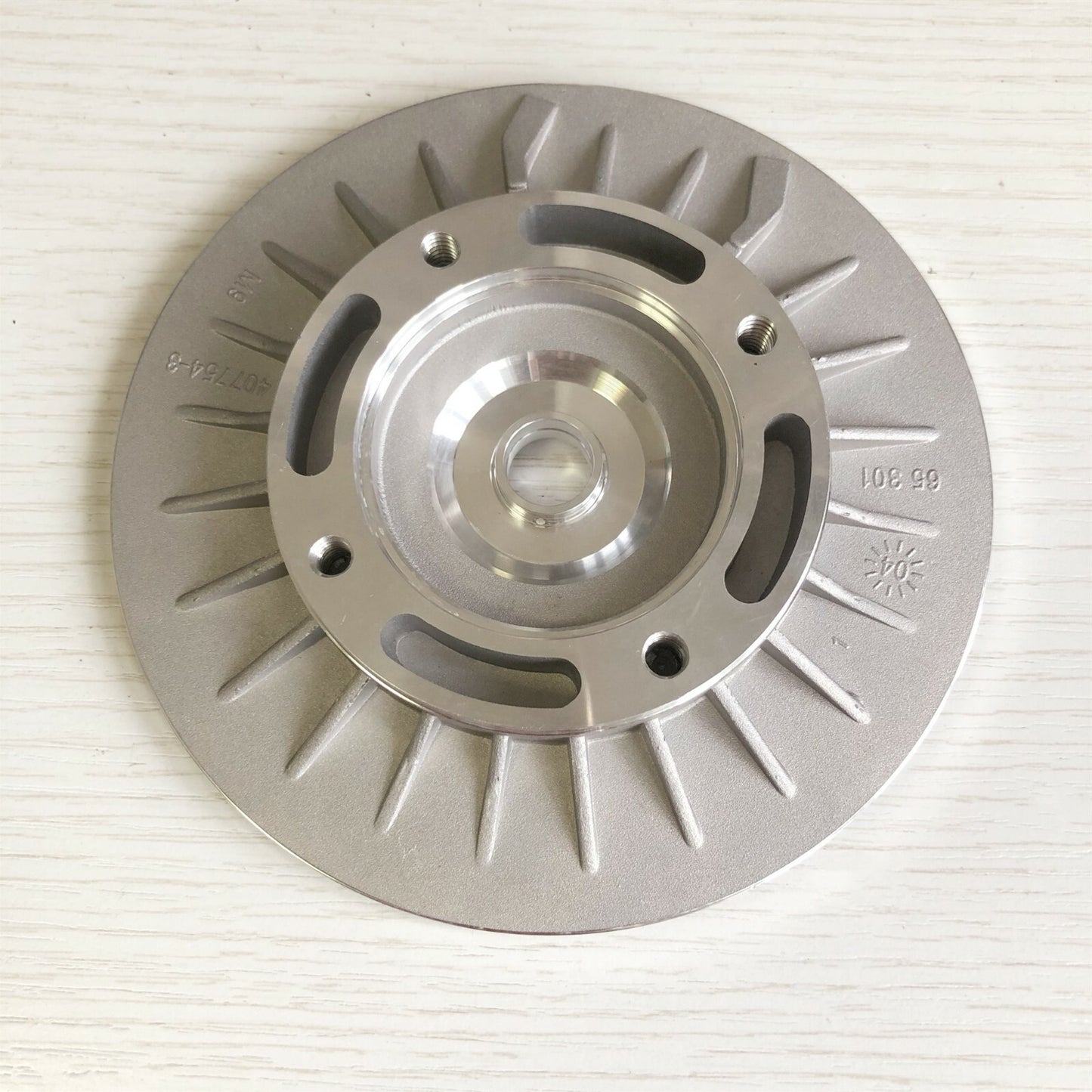 T04B backplate backplate is suitable for turbochargers.