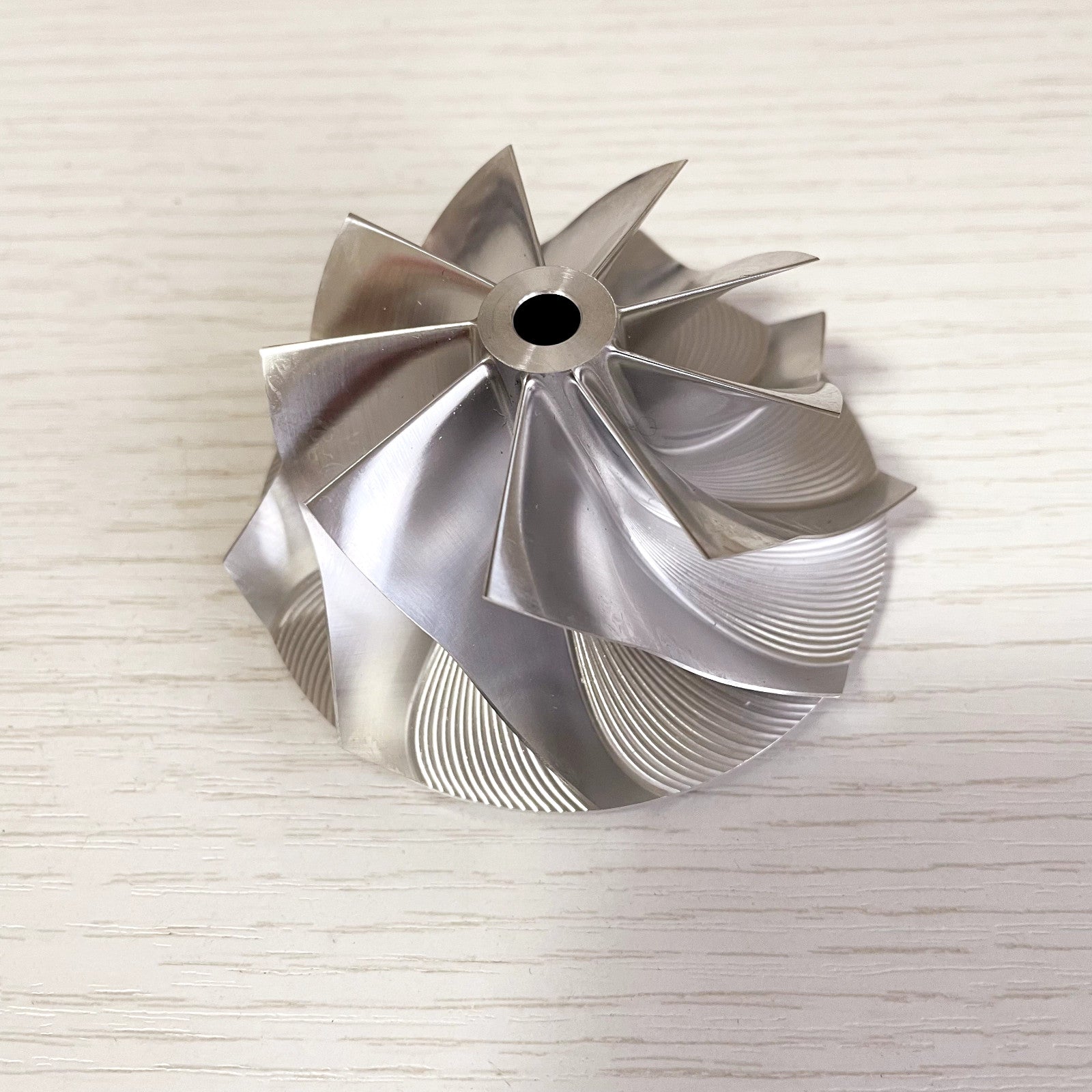TD05H 5800/76.13 mm 9+0 Blade Turbine Aluminum 2618/Burnt Compressor Wheel