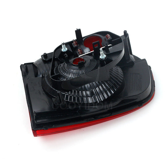 The left interior stern light is suitable for the for Volkswagen for Golf Mk6 Hatchback (2009-2013).