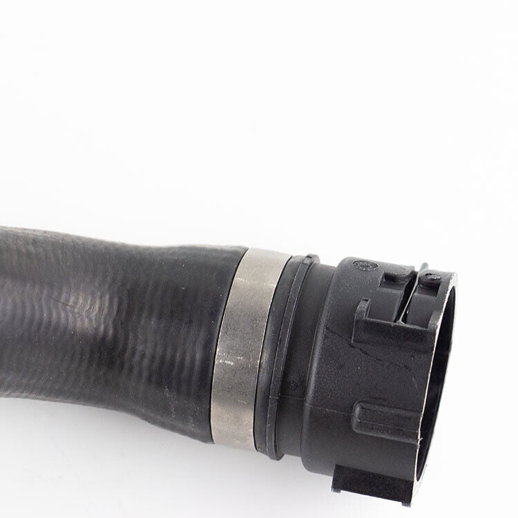 LR000931 Tank Upper Radiator Pipe Coolant Hose for Land Rover LR2 2006-14