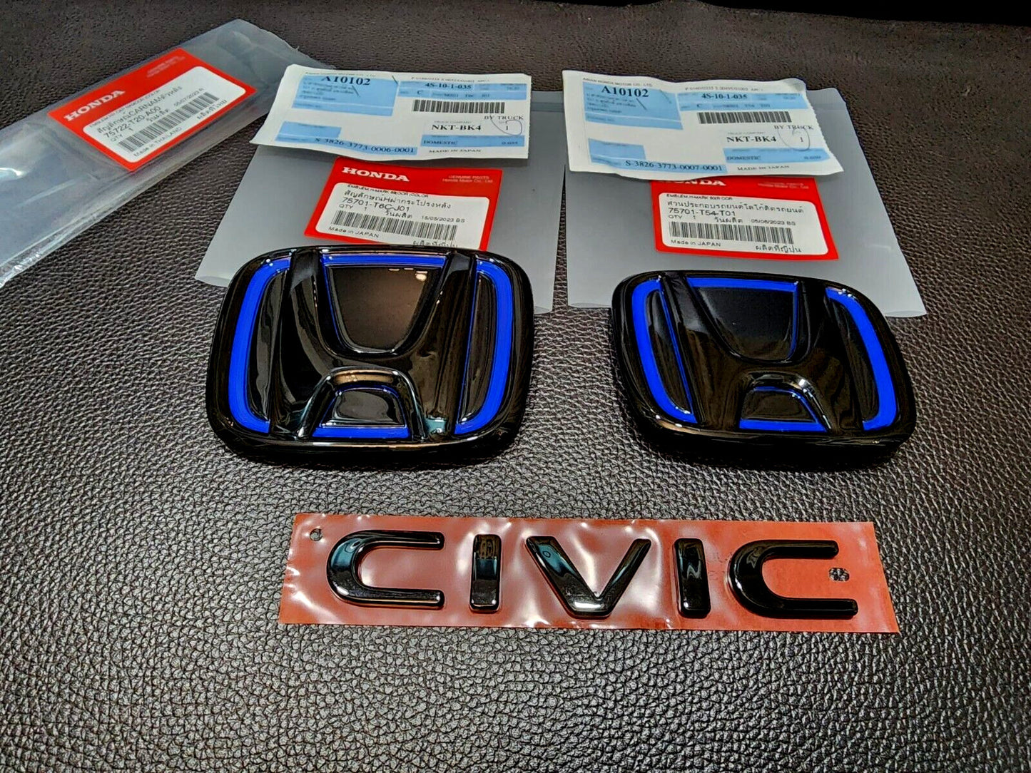 1. Black gloss logo embroidered badge for Honda for Civic FE e:HEV (21-23-)