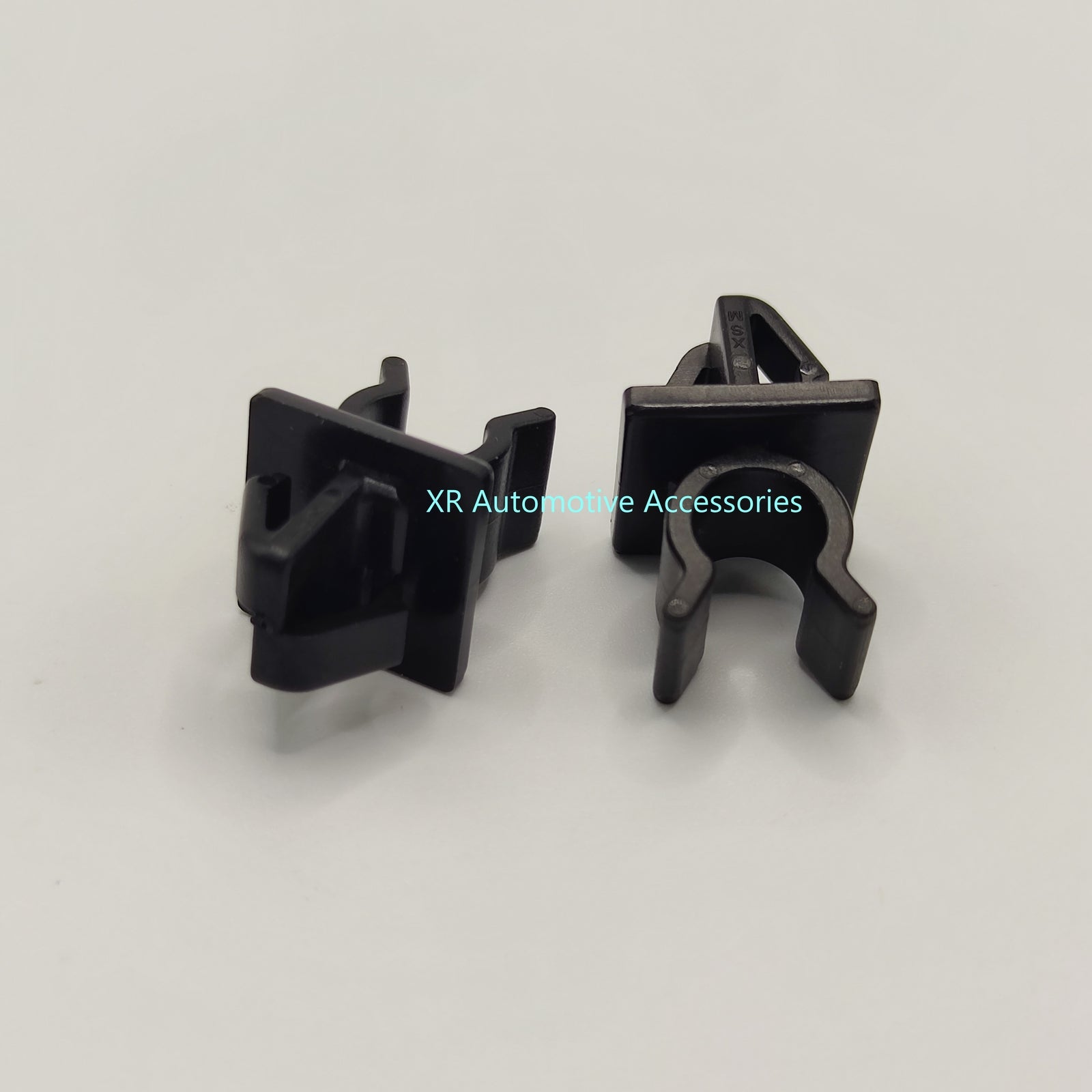 2Pcs for Mazda Car Bonnet Support Strut Rod Hood Stay Retainer Clips L20656652A