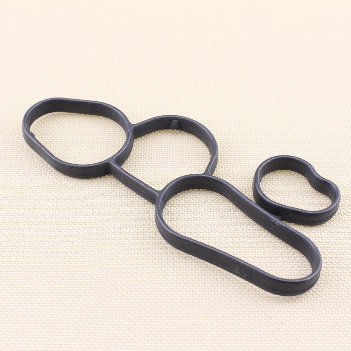 Oil cooler housing gasket suitable for Audi TT Quattro and for Volkswagen Eos GTI 06D117070